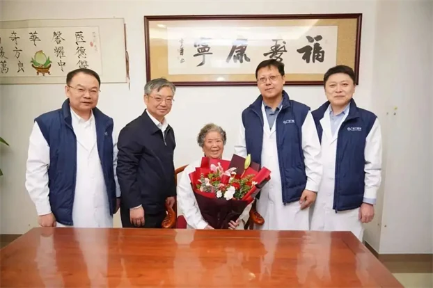 原文配图