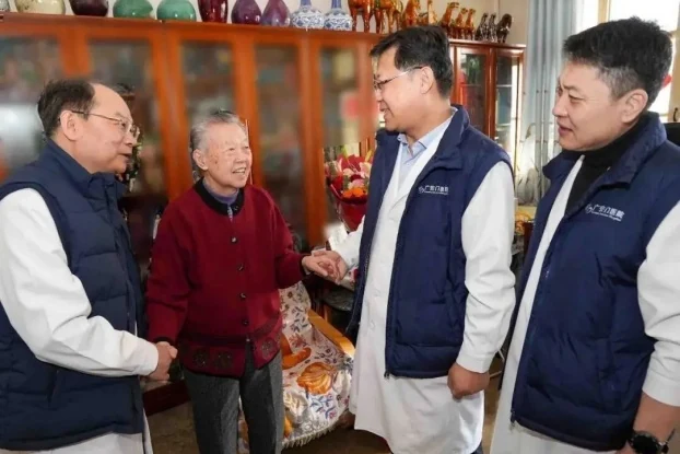 原文配图