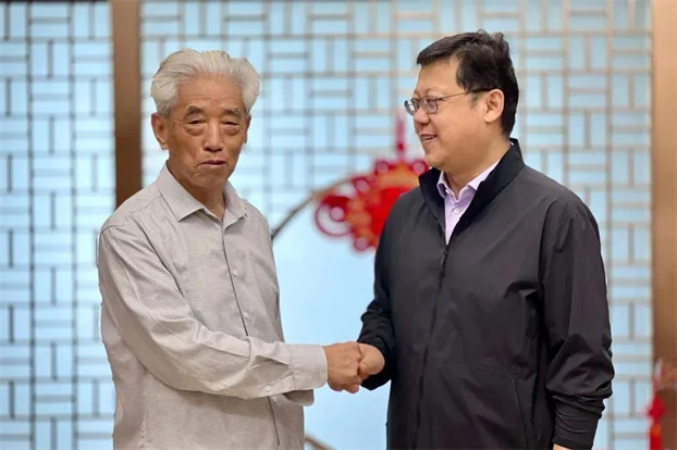 原文配图